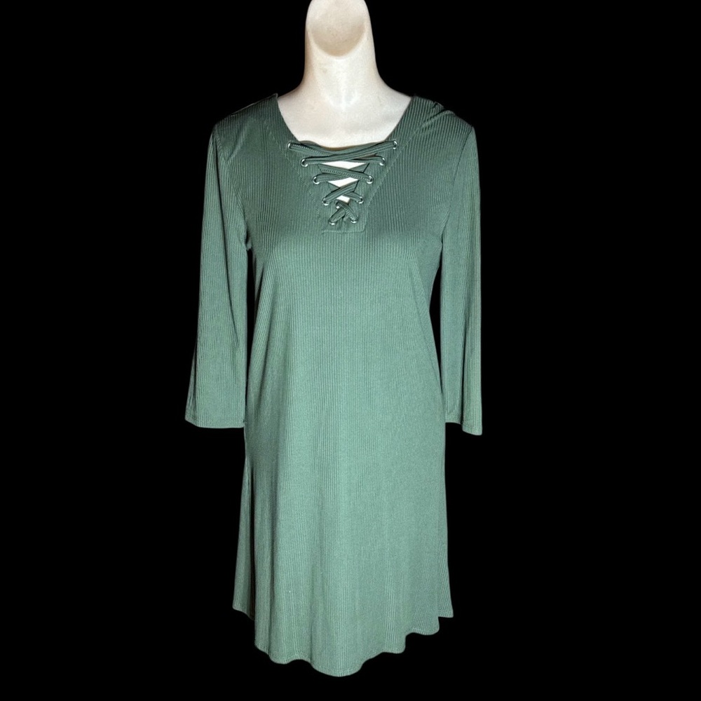 BNWT Pink Rose 3/4 Sleeve Olive Green Midi Dress Medium